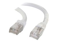 C2G Cat5e Booted Shielded (STP) Network Patch Cable - Cordon de raccordement - RJ-45 (M) pour RJ-45 (M) - 10 m - STP - CAT 5e - Moulé - blanc 83886