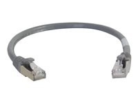 C2G Cat6a Booted Shielded (STP) Network Patch Cable - Cordon de raccordement - RJ-45 (M) pour RJ-45 (M) - 7 m - STP - CAT 6a - moulé, sans crochet, bloqué - gris 89906